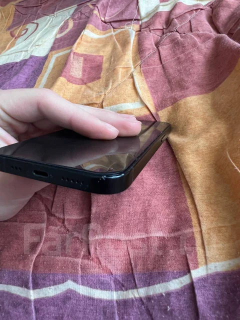 Apple iPhone 13. �/�, 256 ��, ������ ����