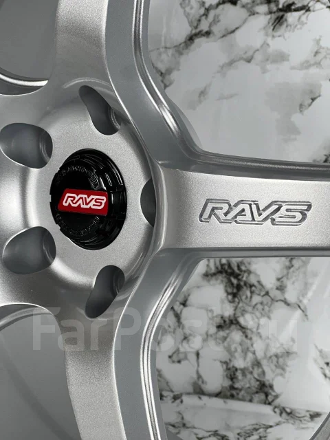 RAYS Gram Lights 57CR. 7.5x17", 5x114.3, ET35, �� 73,1���. ����