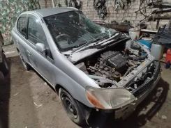 Toyota Platz. SCP11, 1SZ ����