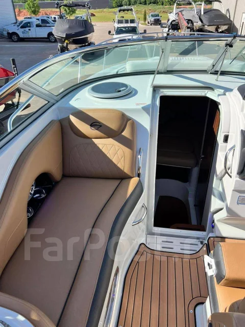 Crownline. 2024 ���, ����� 8,02��., ��������� ������������, 350��.�., ������ ����