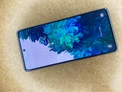 Samsung Galaxy S20 FE. �/�, 128 ��, ������, 3G, 4G LTE, 5G, Dual-SIM, NFC ����
