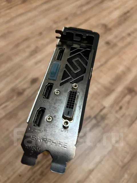 Radeon RX 570 ����