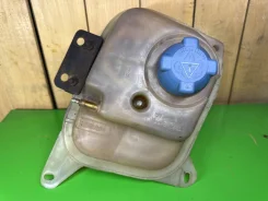 ����� �������������� Audi 90 443121403 ����