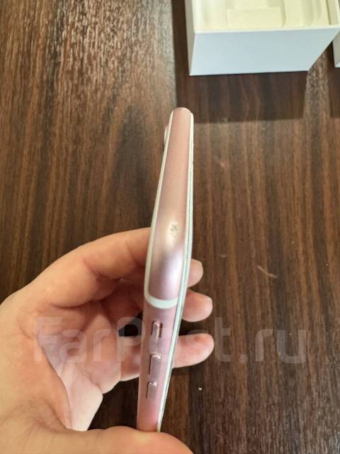 Apple iPhone 7. �/�, 128 ��, ������� ����