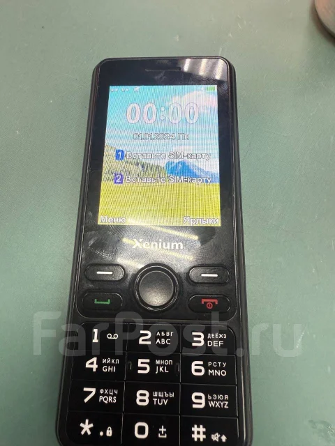 Philips Xenium. �/�, 32 ��, ������, 3G ����