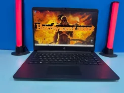 HP 14. 14", 3����, ��� 8 ��, ���� 256���, WiFi, Bluetooth, ����������� �� 3��. ����