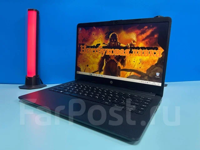 HP 14. 14", 3����, ��� 8 ��, ���� 256���, WiFi: 1, Bluetooth: 1, ����������� �� 3��. ����