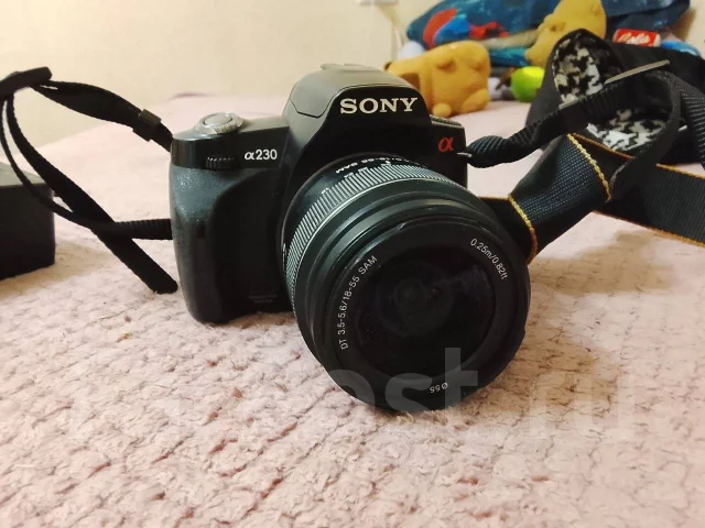 Sony Alpha DSLR-A230 ����