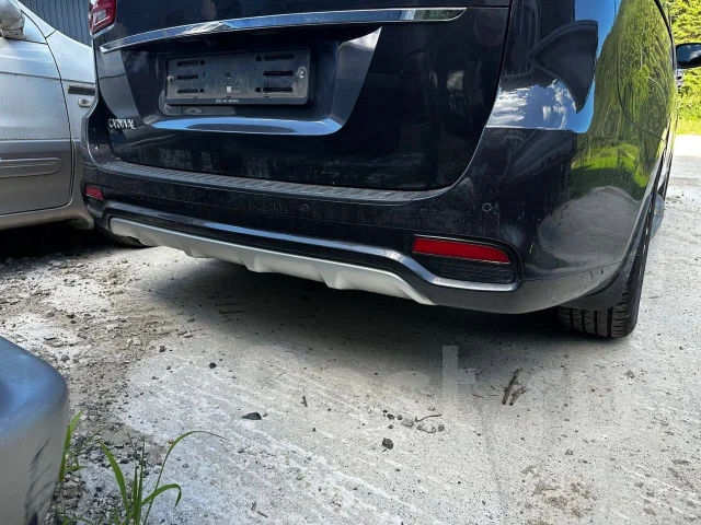 Kia Carnival. YP, D4HB ����