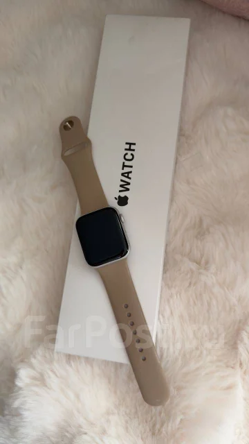 Apple Watch SE. GPS, NFC, IP67 ����