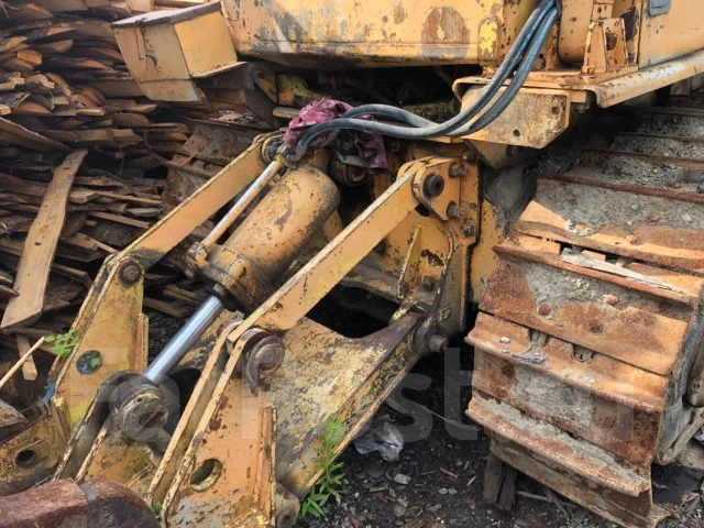 Caterpillar ����