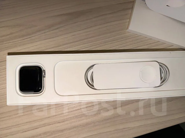 Apple Watch SE ����