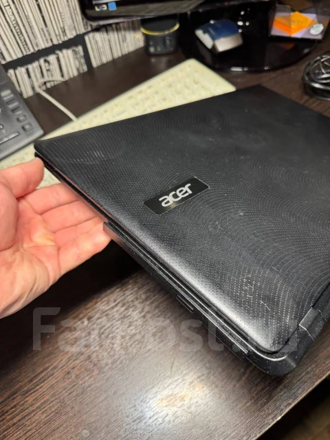 Acer Aspire ES1. 15.6", ��� 8 ��, ���� 224���, WiFi: 1, Bluetooth: 1 ����
