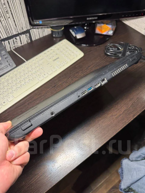 Acer Aspire ES1. 15.6", ��� 8 ��, ���� 224���, WiFi: 1, Bluetooth: 1 ����
