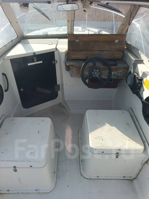 Nissan. 1980 ���, ����� 6��., ��������� ���������, 100��.�., ������ ����