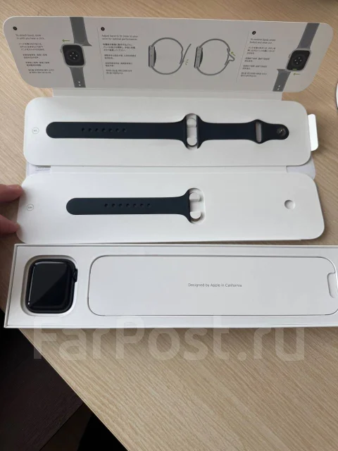Apple Watch SE. GPS, NFC ����