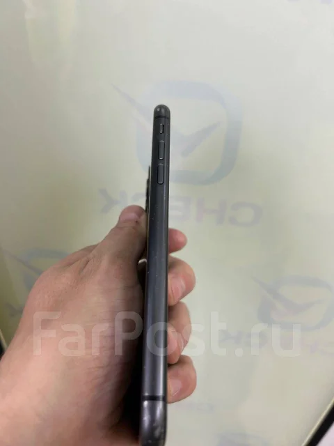 Apple iPhone 11. �/�, 64 ��, ������, 4G LTE ����