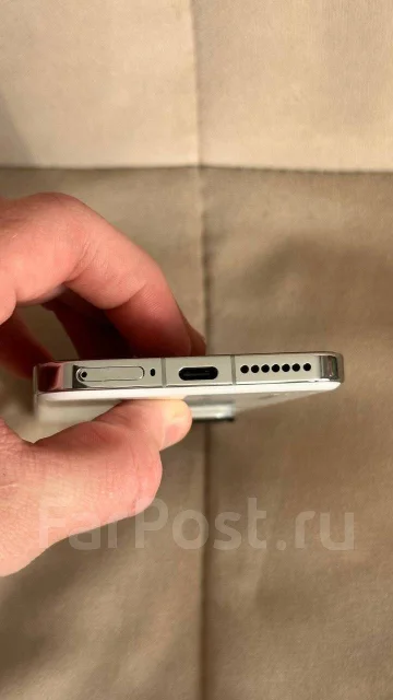 Xiaomi 14. �����, 256 ��, �����, 5G, NFC ����