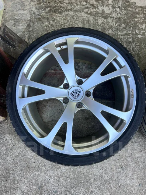Techart Formula III. 10.5x22", 5x130, ET61, �� 71,6���. ����