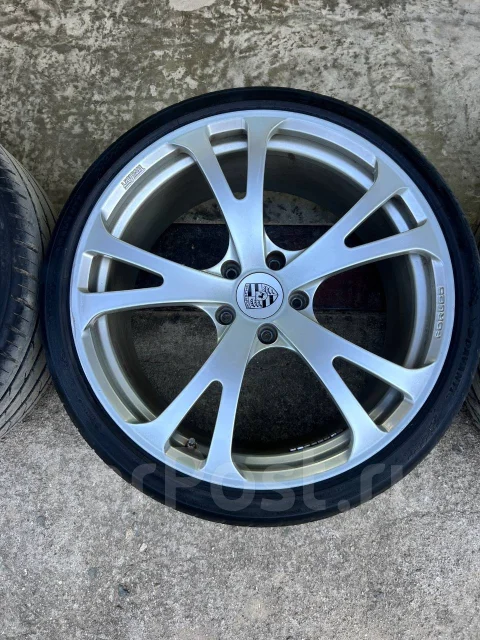 Techart Formula III. 10.5x22", 5x130, ET61, �� 71,6���. ����