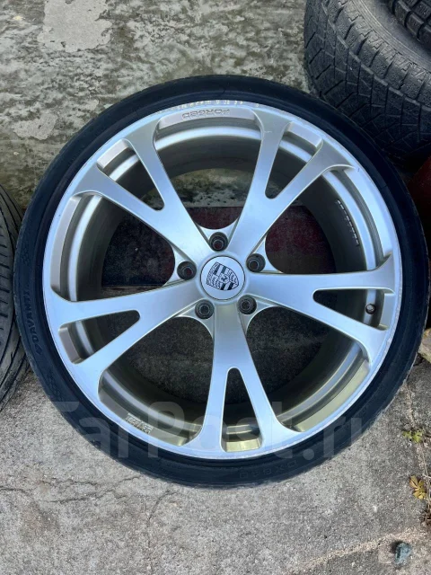 Techart Formula III. 10.5x22", 5x130, ET61, �� 71,6���. ����