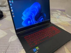 MSI Katana GF76. 17.3", 2,7����, ��� 16 ��, ���� 512���, WiFi: 1, Bluetooth: 1, ����������� �� 3��. ����