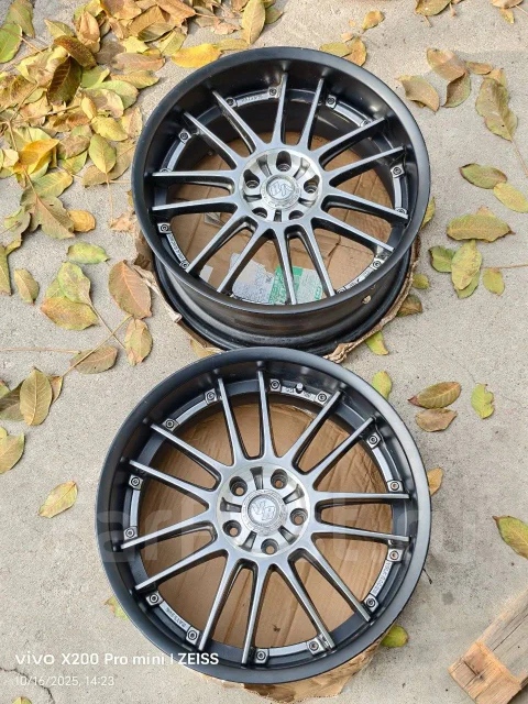 RAYS Volk Racing GT30. 9.0/10.0x19", 5x114.3, ET25/25, �� 73,1���. ����