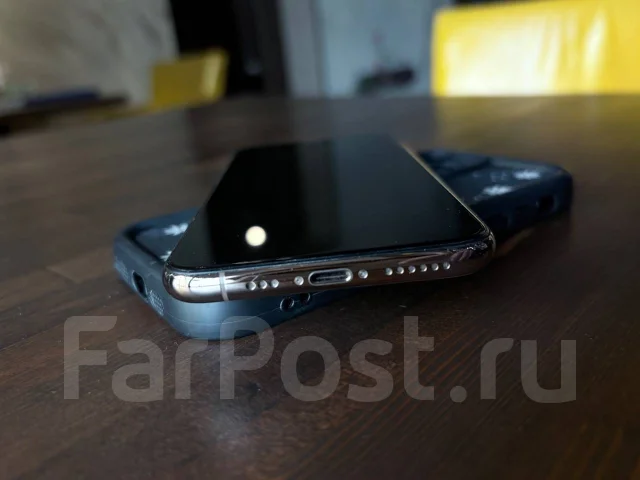 Apple iPhone 11 Pro. �/�, 256 ��, �������, 4G LTE ����