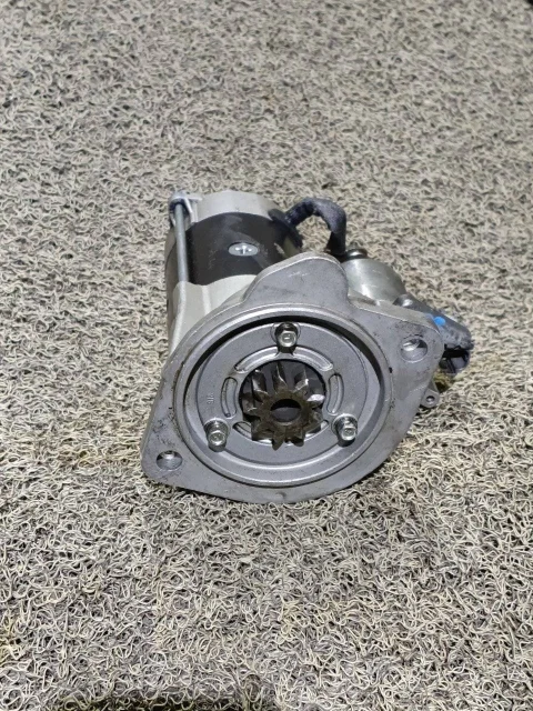 ������� 23300MA73A ����