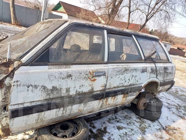 Subaru Leone. AP3031792, EA71 ����
