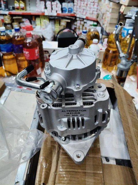 ��������� Mitsubishi 4D56 (2V) 12V90A MD162964 ����