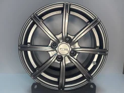 iFree ����. 6.0x15", 4x100, ET38, �� 67,1���. ����