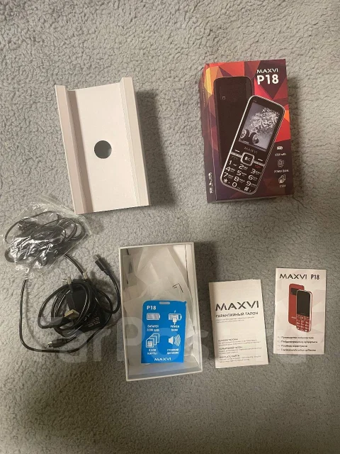 MAXVI P18. �/�, �� 8 ��, ������, 3G, Dual-SIM, ��������� ����