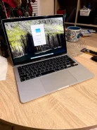 Apple MacBook Pro 13 2022. 13.3", ��� 16 ��, ���� 512���, WiFi: 1, Bluetooth: 1 ����