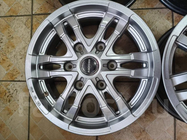 Lenso Vision-Bizon. 6.0x15", 6x139.7, ET44, �� 100,1���. ����