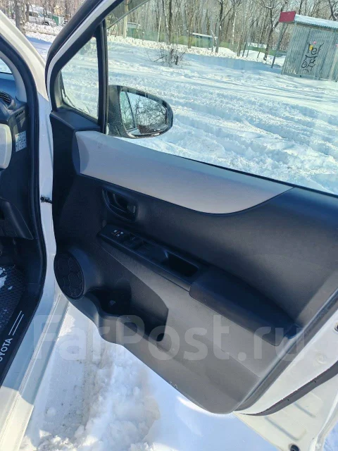 Toyota Vitz. ��������, ��������, 1.0 (69��.�.), ������, 120 000����. �� ����