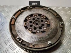 ������� Mercedes-Benz Sprinter A6110301905 T1N 2.2 OM 611 A6110301905 ����