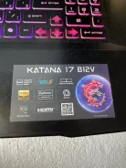 MSI Katana 17. WiFi: 1, Bluetooth: 1 ����