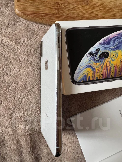 Apple iPhone Xs. �/�, 64 ��, �����������, 3G, 4G LTE, NFC, eSIM ����