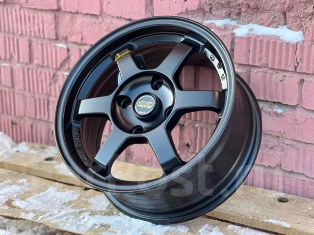 RAYS Volk Racing TE37. 6.5x15", 4x114.3, ET35, �� 73,1���. ����