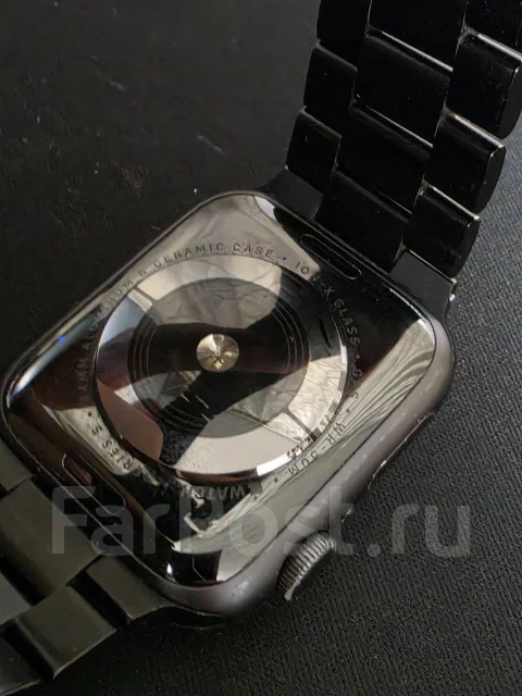 Apple Watch Series 5. GPS, NFC, SIM-�����, IP67 ����