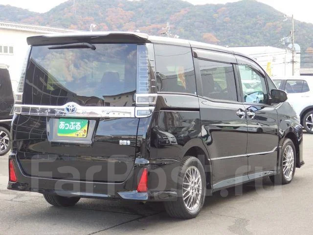 Toyota Voxy. ��������, ��������, 1.8 (99��.�.), ������, 28 100����. ��, �/�. ��� ����� �� ������������ ����