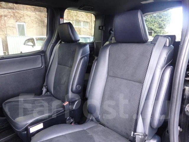 Toyota Voxy. ��������, ��������, 1.8 (99��.�.), ������, 28 100����. ��, �/�. ��� ����� �� ������������ ����