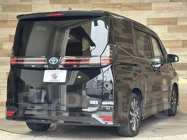 Toyota Noah. ��������, ��������, 1.8 (98��.�.), ������, 19 000����. ��, �/�. ��� ����� �� ������������ ����