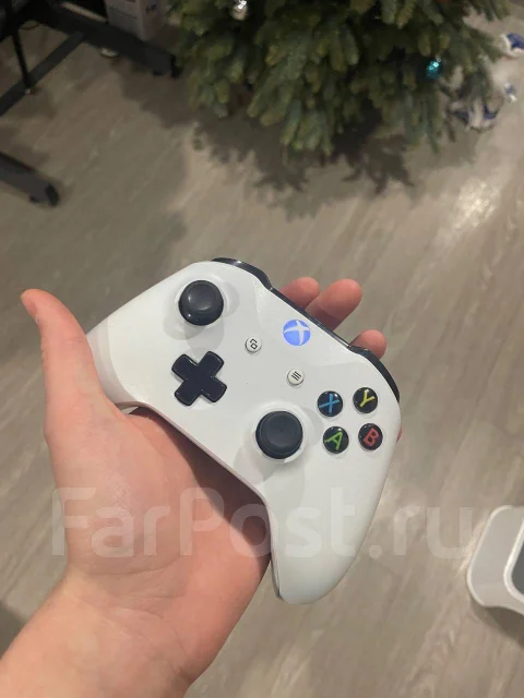 Microsoft Xbox One S ����