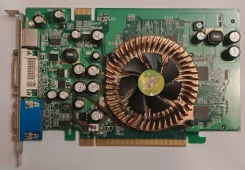 GeForce 7600 GT ����