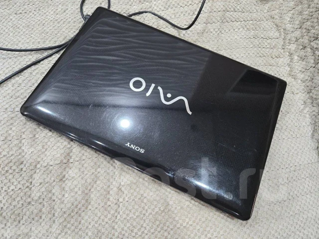 Sony VAIO VPC. 15.6", 2,4����, ��� 8 ��, ���� 500���, WiFi: 1, Bluetooth: 1 ����