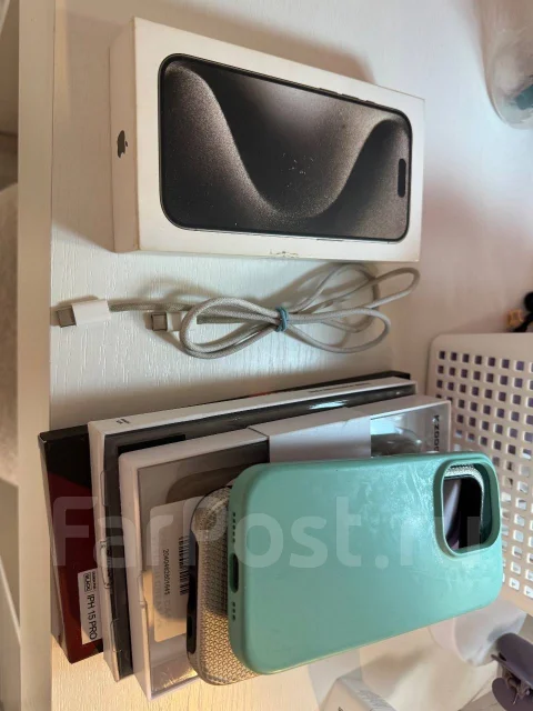 Apple iPhone 15 Pro. �/�, 256 ��, �����, Dual-SIM ����