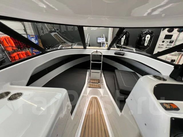���� Phoenix 530HT. 2025 ���, ����� 5,97��., ��������� ��� ���������, 150��.�., ������ ����