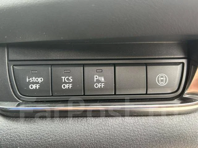 Mazda CX-30. �������, ��������, 1.8 (130��.�.), ������, 22 000����. ��, �/�. ��� ����� �� ������������ ����